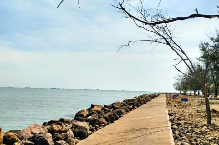 Daya Tarik Pantai Marina Semarang yang Memukau Hati